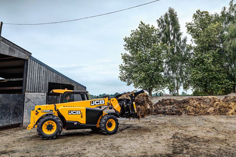 JCB 6 METRES